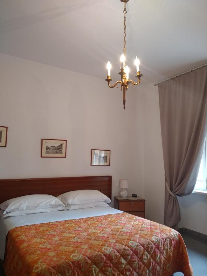 B&B Galileo Naples Exterior photo